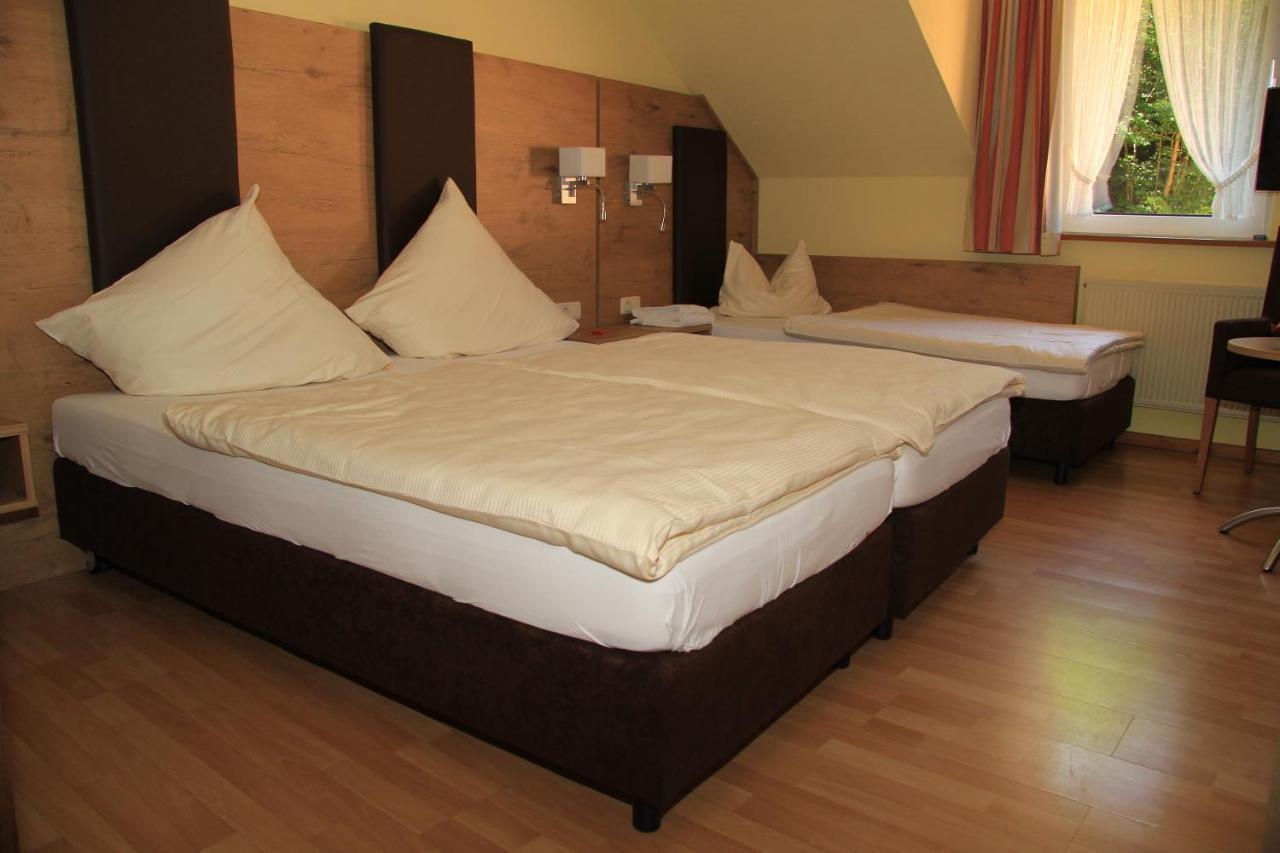 Waldhotel Albachmuehle Mit Albacher Stuben Wasserliesch 객실 사진